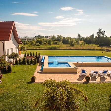 Aqua Fun Domki z Basenem Ujście-Darłowskie Esterno foto