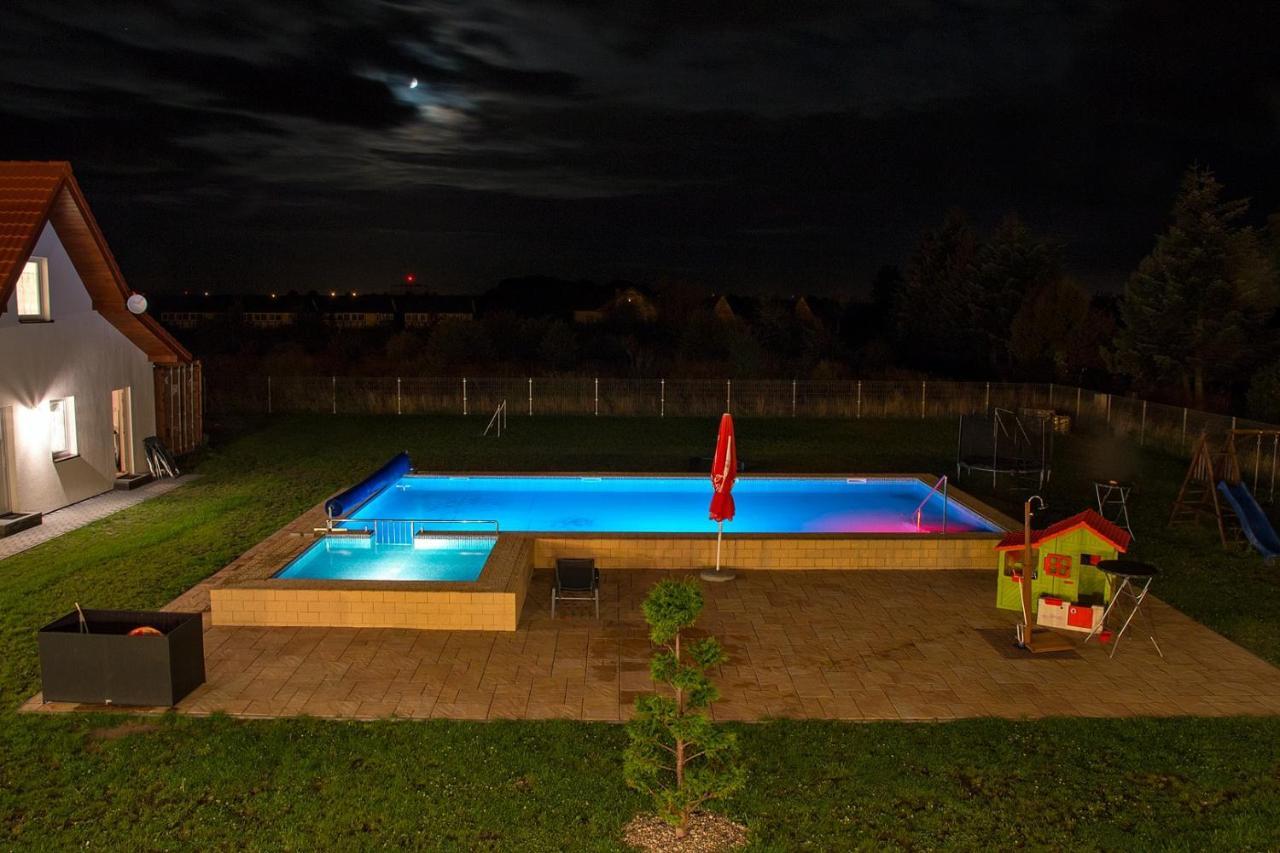 Aqua Fun Domki z Basenem Ujście-Darłowskie Esterno foto