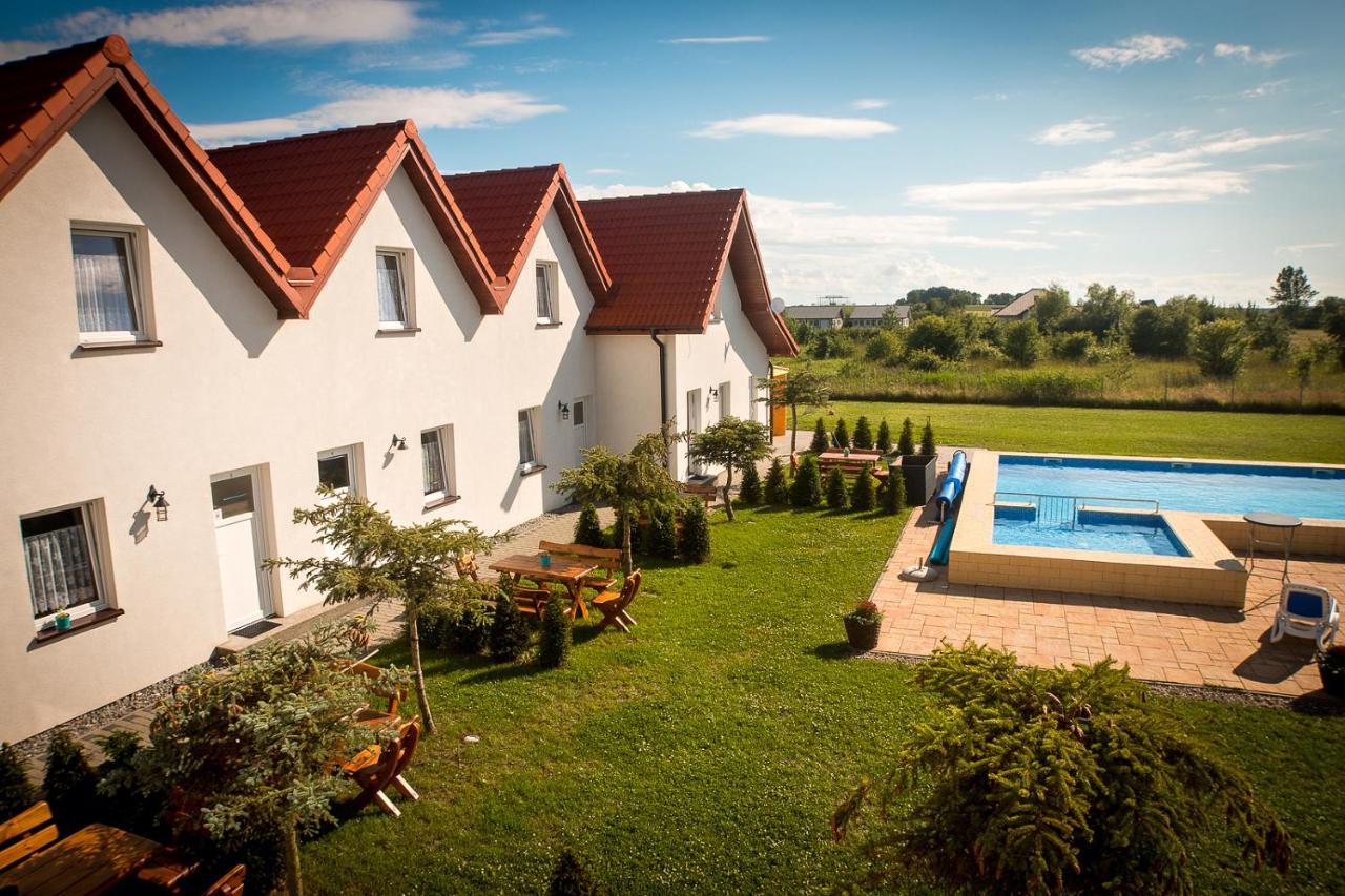 Aqua Fun Domki z Basenem Ujście-Darłowskie Esterno foto