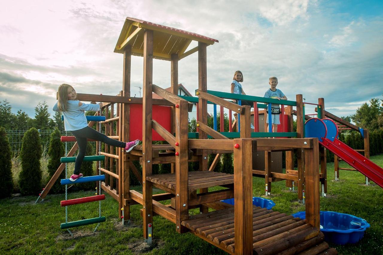 Aqua Fun Domki z Basenem Ujście-Darłowskie Esterno foto