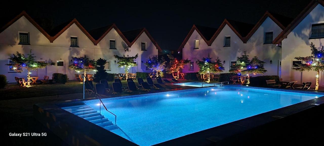 Aqua Fun Domki z Basenem Ujście-Darłowskie Esterno foto